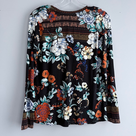 Johnny Was Golden Spring Floral Print Long Sleeve V-Neck Tee Top – Size S - Picture 11 of 15